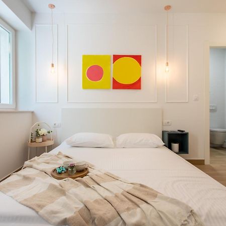 Sweet Rooms Split Room photo